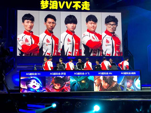 一次次为他