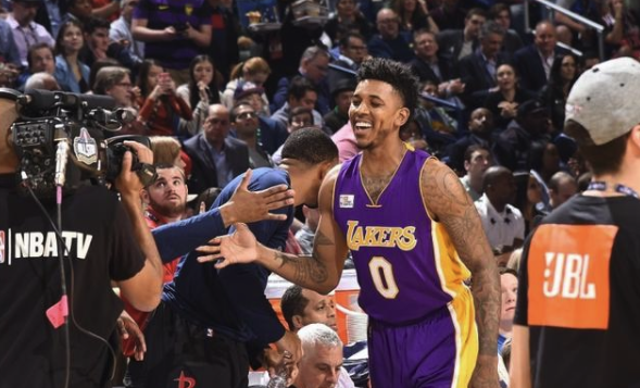 罗马诺：目前的感觉是莫德里奇真的可以和皇马再续约一年